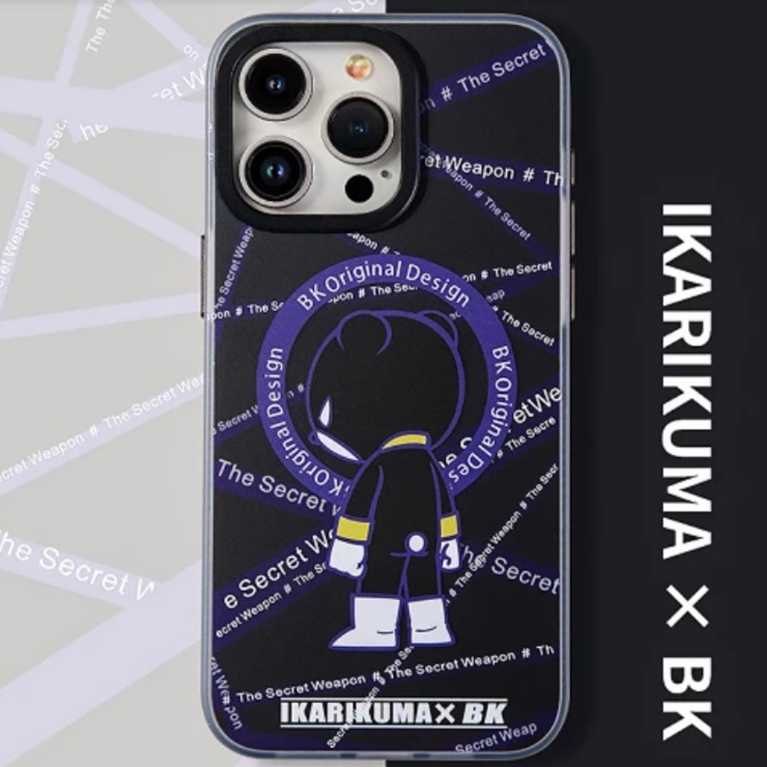 Capa Preta com bonecos para IPhone