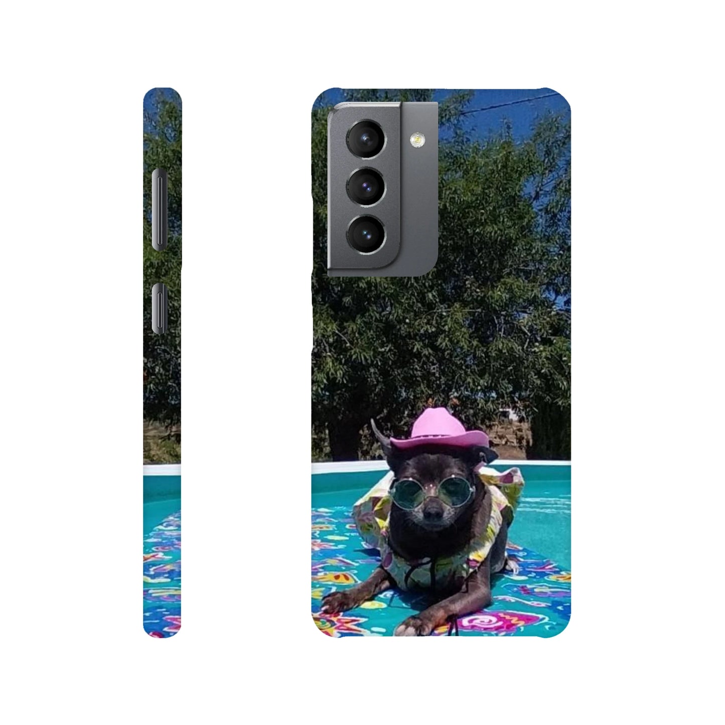 capa de telemóvel personalizada com foto de cao na piscina